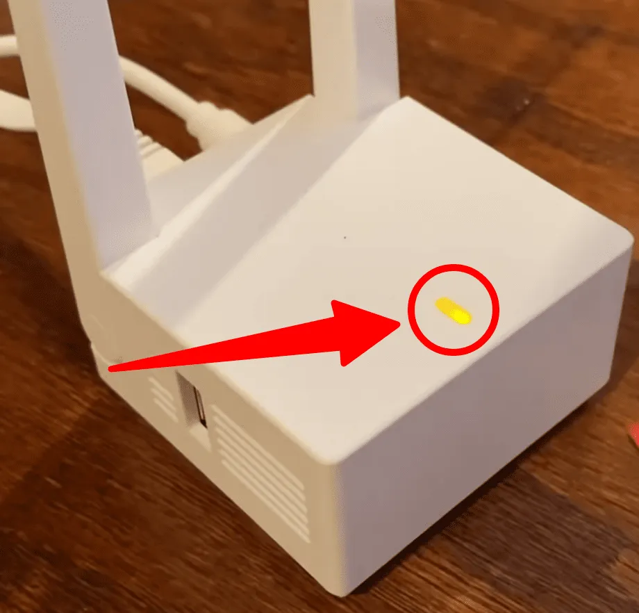 Wyze Base Station flashing yellow